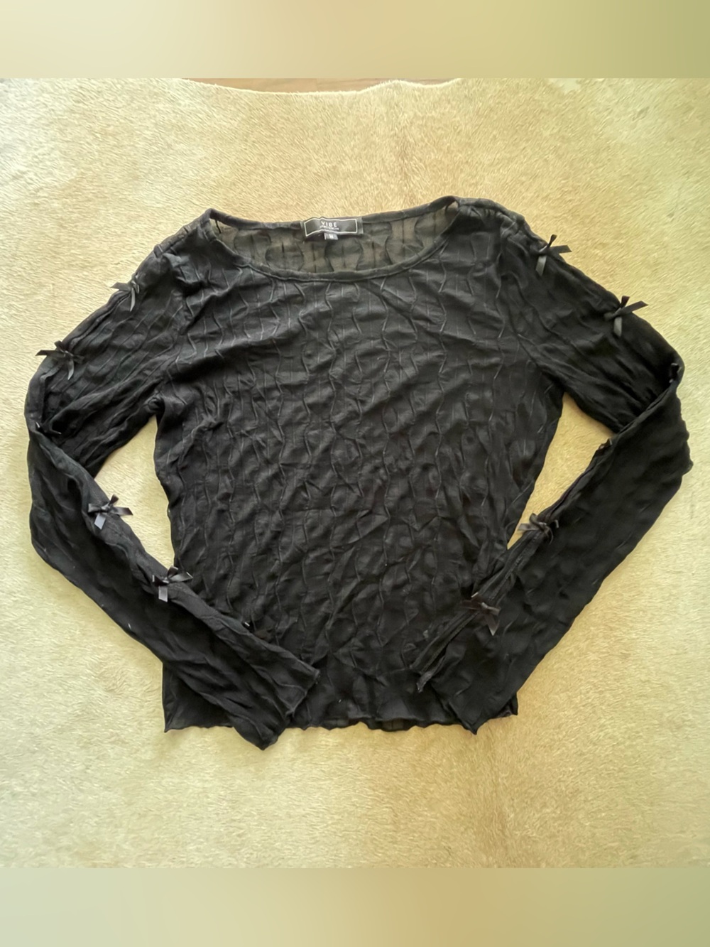 Mesh Bow Sleeved Shirt